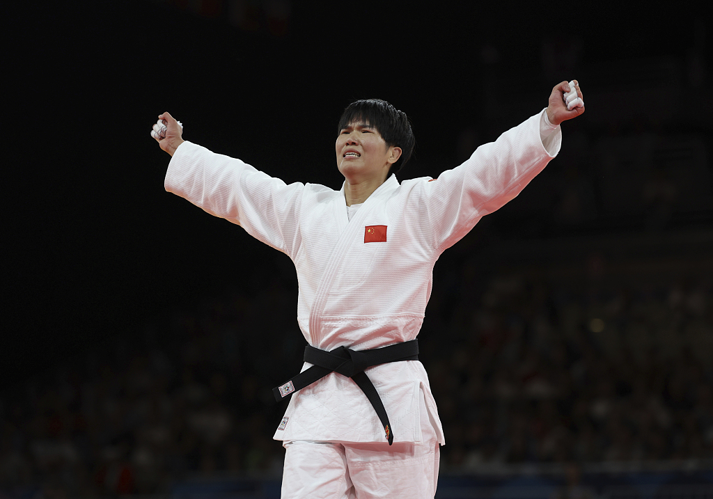 开云-热血澎湃！场上选手斗志昂扬不甘示弱的简单介绍