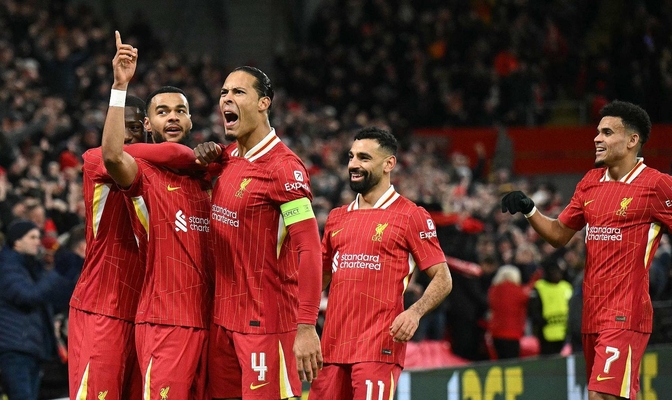 包含圣埃蒂安主场战平,保持不败的词条 包含圣埃蒂安主场战平,保持不败的词条