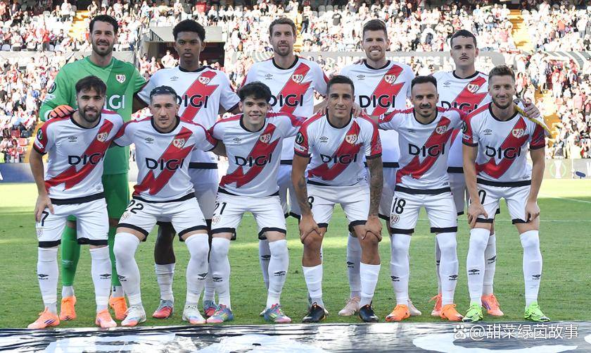 巴西轻取英格兰,奥亚尔萨瓦尔带队取胜 巴西轻取英格兰,奥亚尔萨瓦尔带队取胜