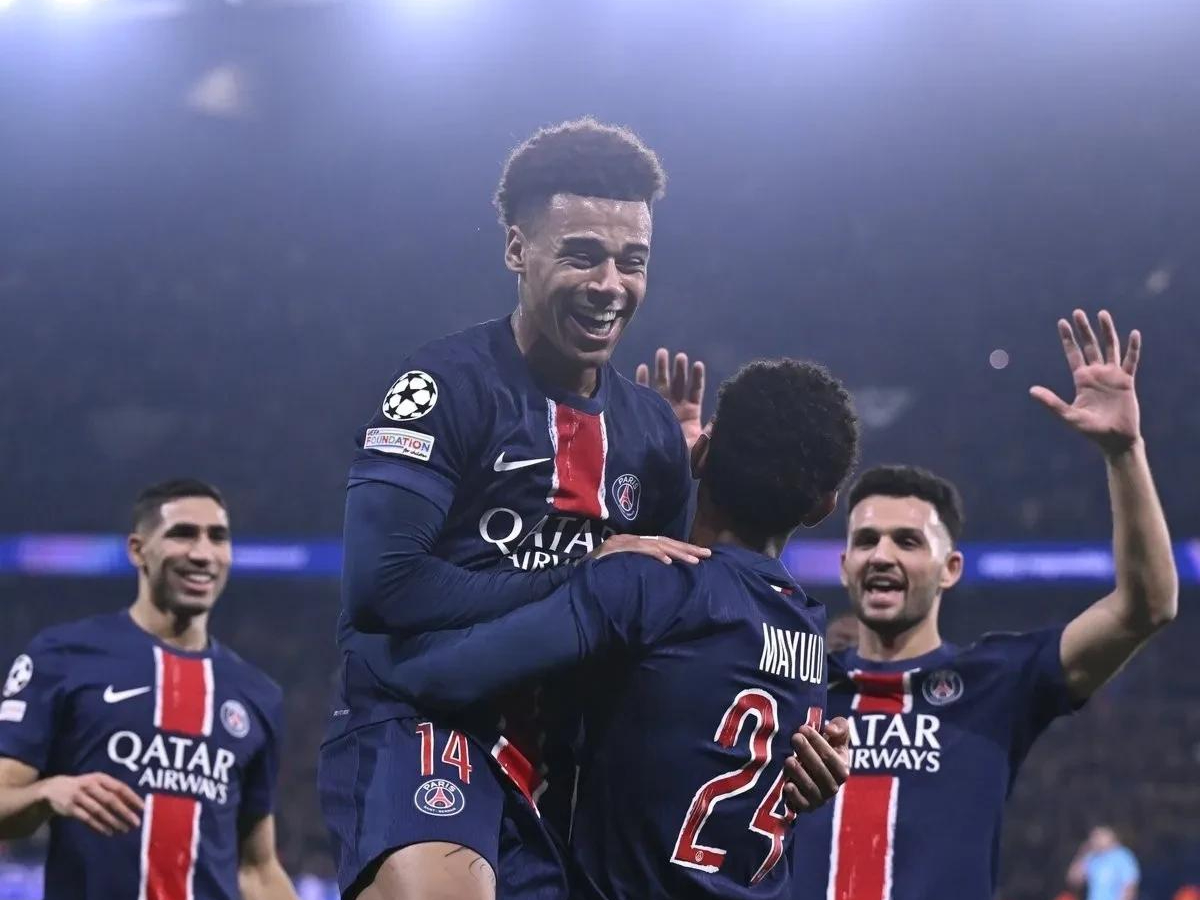 雷恩客场战胜巴黎FC,取得惊人胜利 雷恩客场战胜巴黎FC,取得惊人胜利