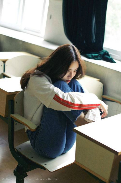 开云下载-魔法的禁飞区与神谕时刻，当魔术封锁鹈鹕，东契奇在棋盘上落下最后一子