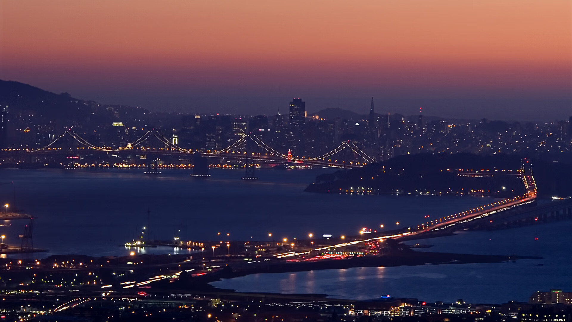 开云下载-教科书级的华丽演出，解析乔治如何以超卓表现映射独行侠防守艺术